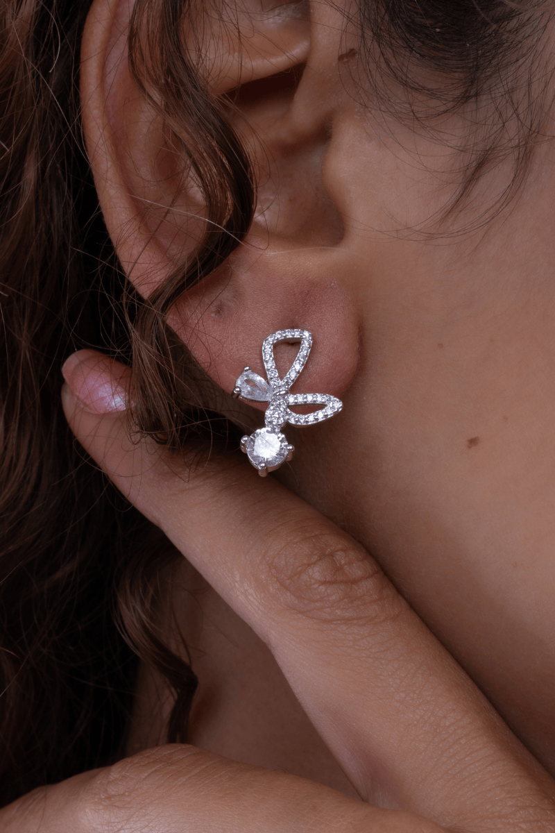 Zircon Bow (01) Earring
