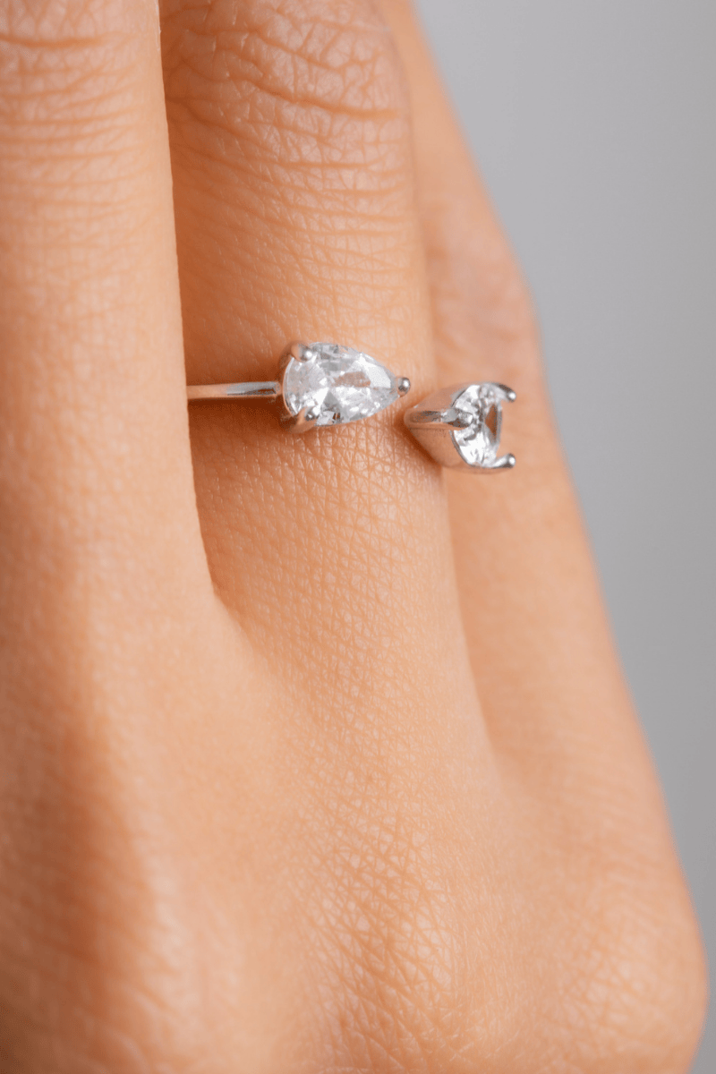 Zircon Double Oval Ring