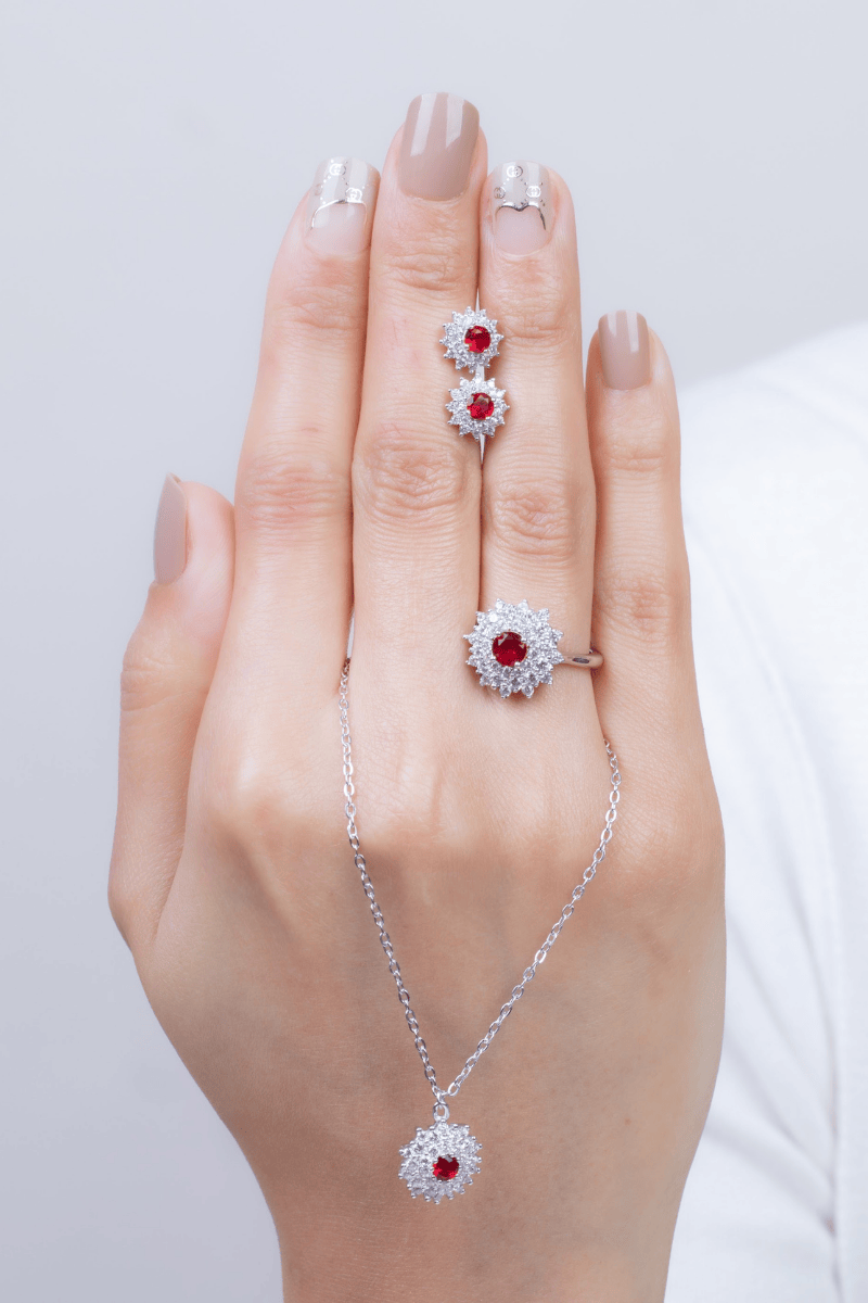 Zircon Red Flower Set