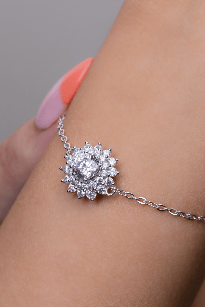 Zircon Flower (06) Bracelet