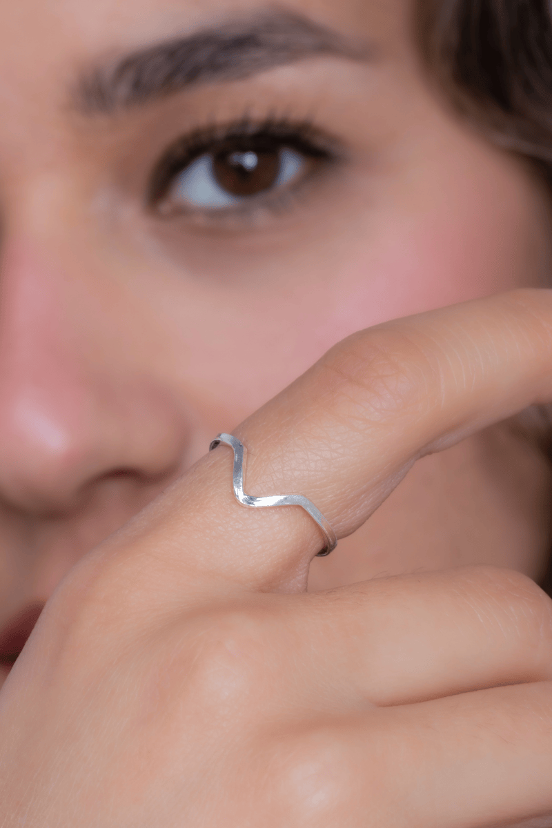 Plain Wave Ring