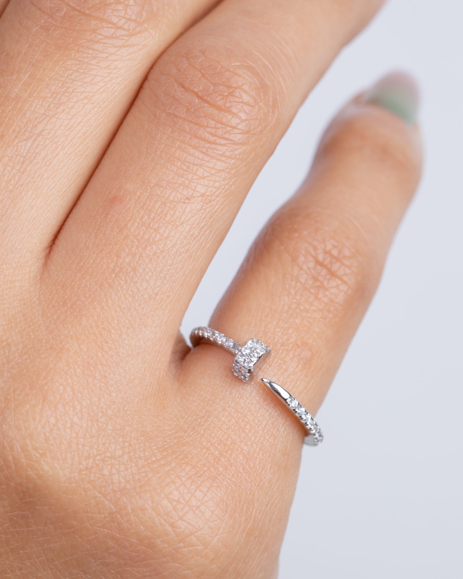 Zircon Pin (01) Ring