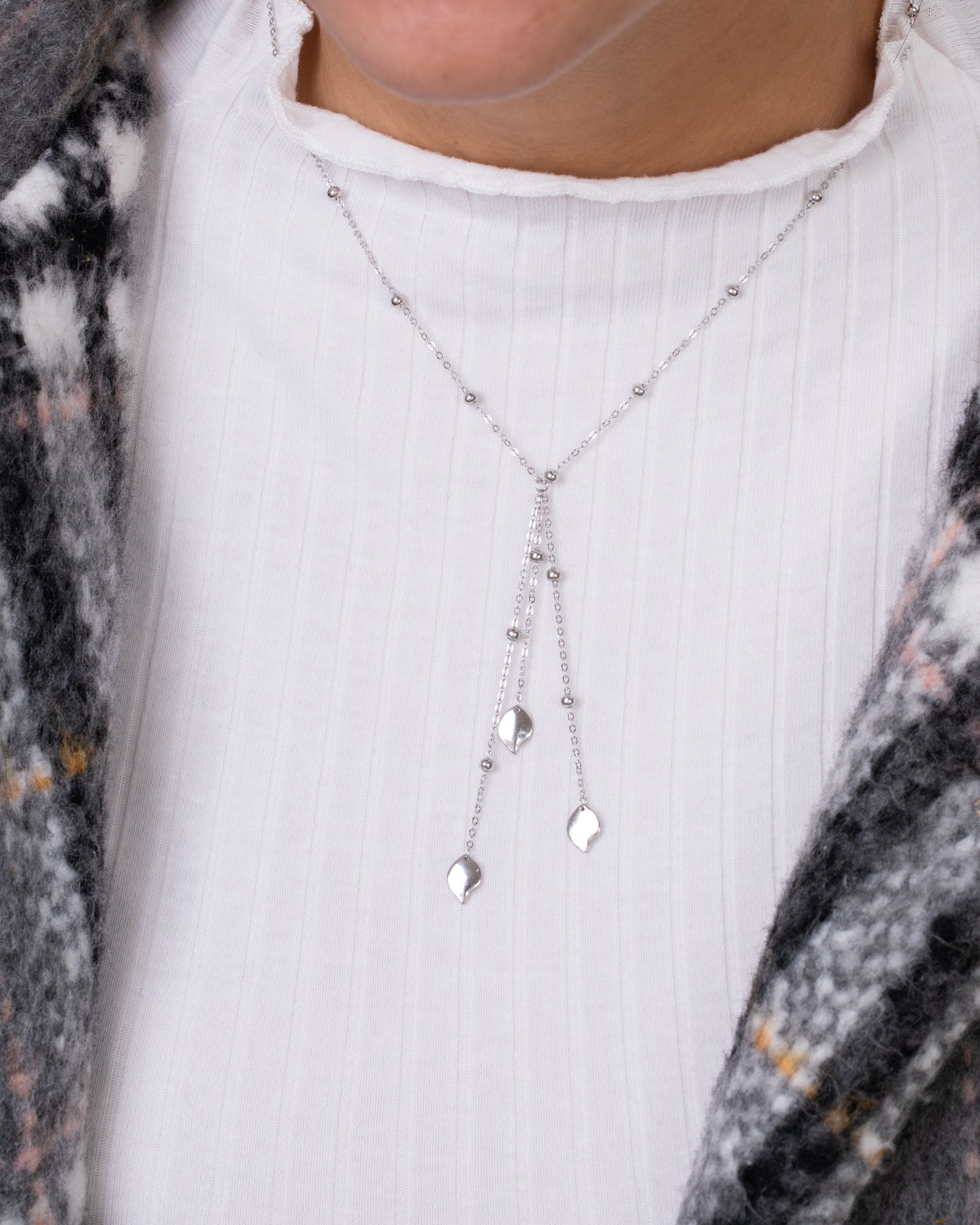Plain Balls & Feather Necklace