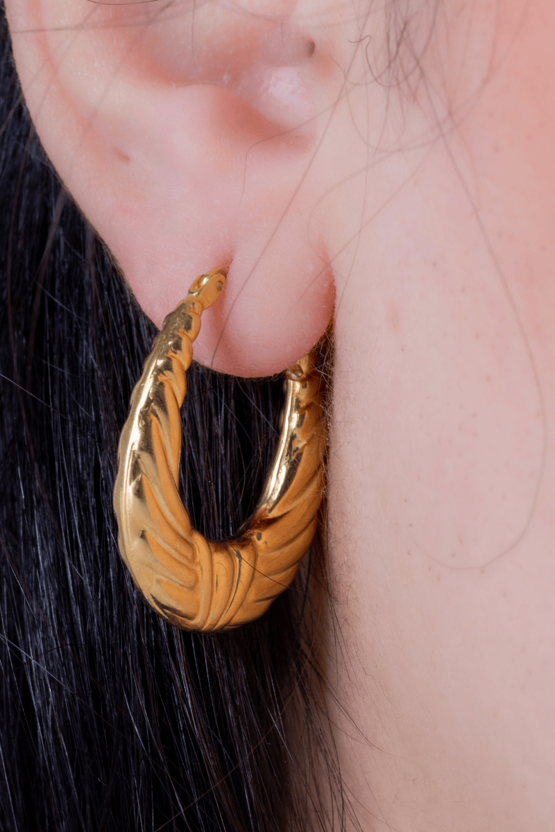Bulky Wavy (01) Gold Plated Earring