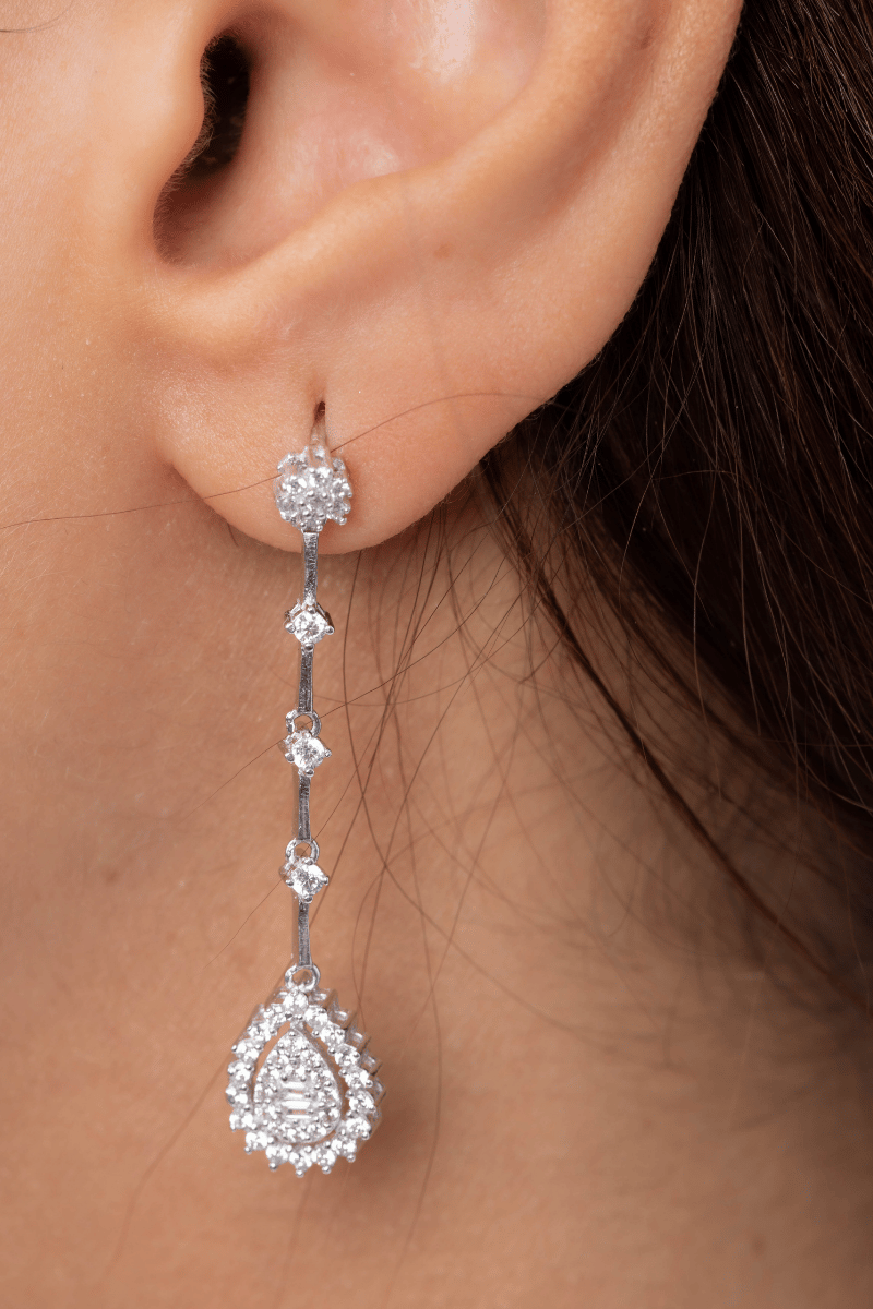 Zircon Oval (06) Earring