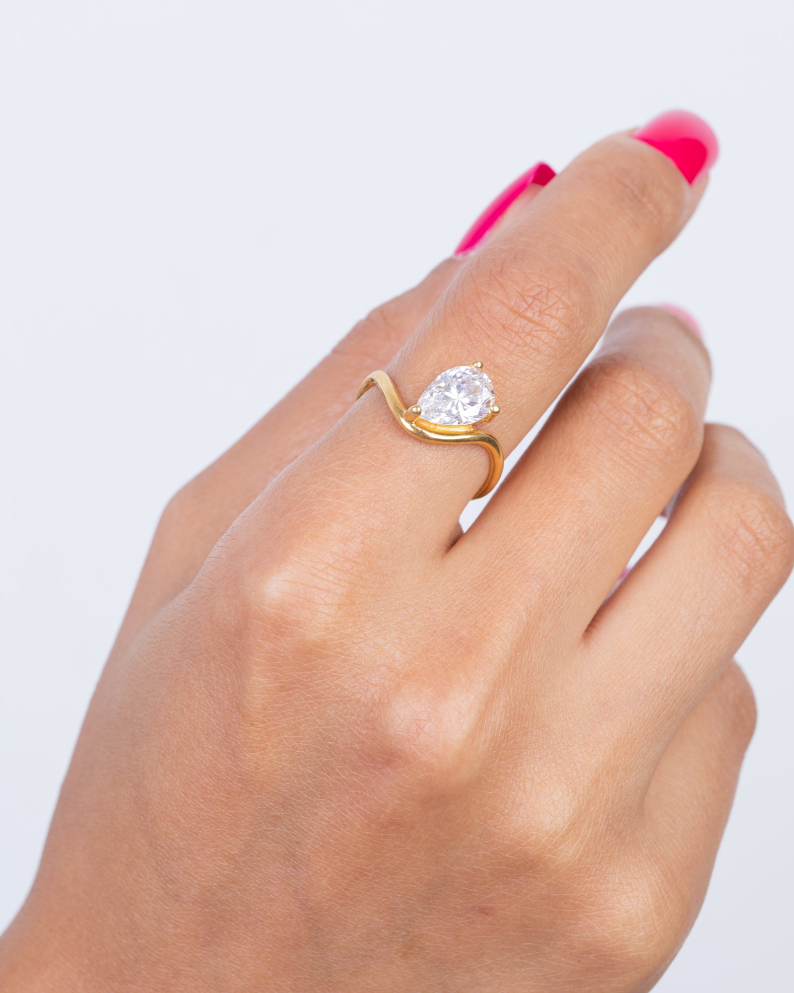 Zircon Oval (011) Gold Plated Ring