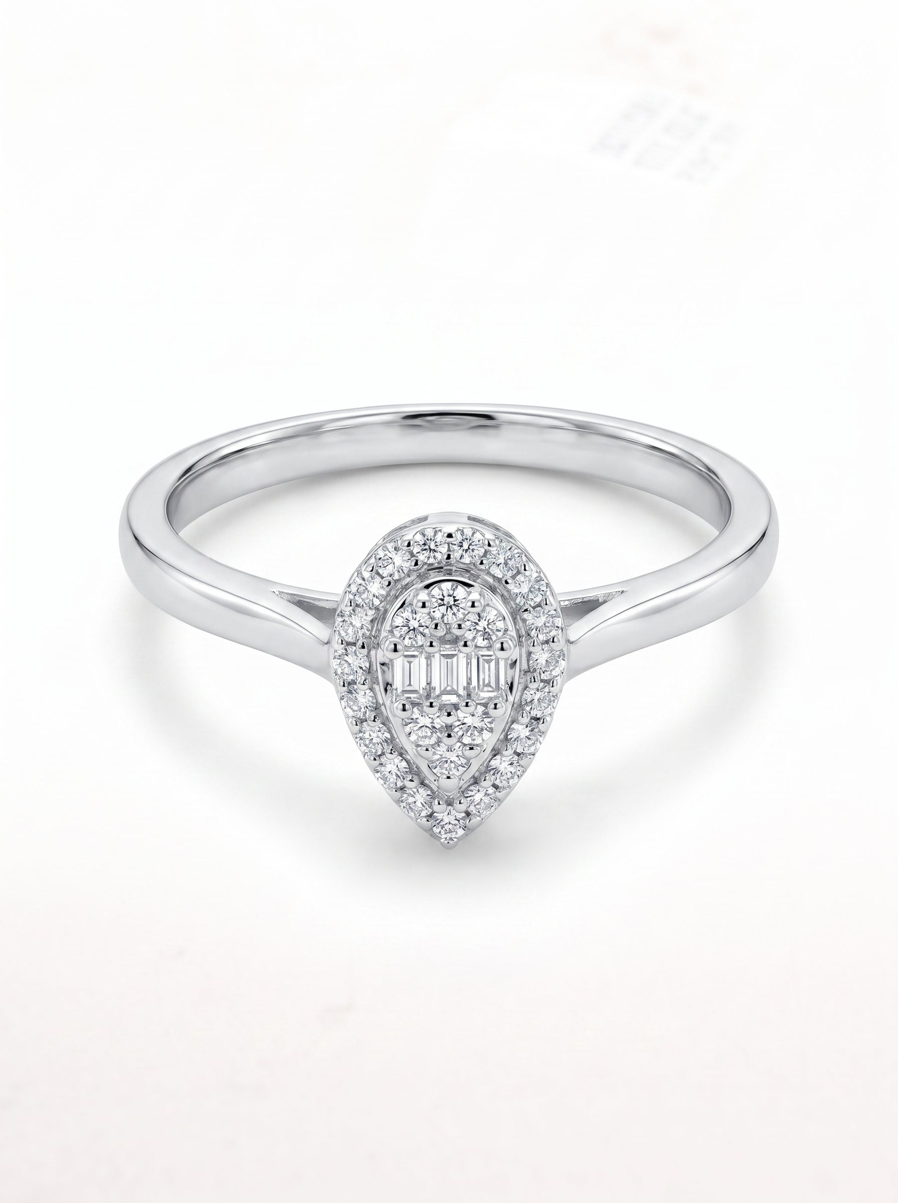 18K White Gold Diamond Ring - RA12408-2