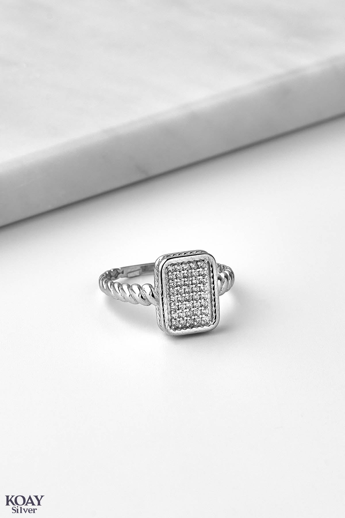 Zircon Ring (075-Rectangle)