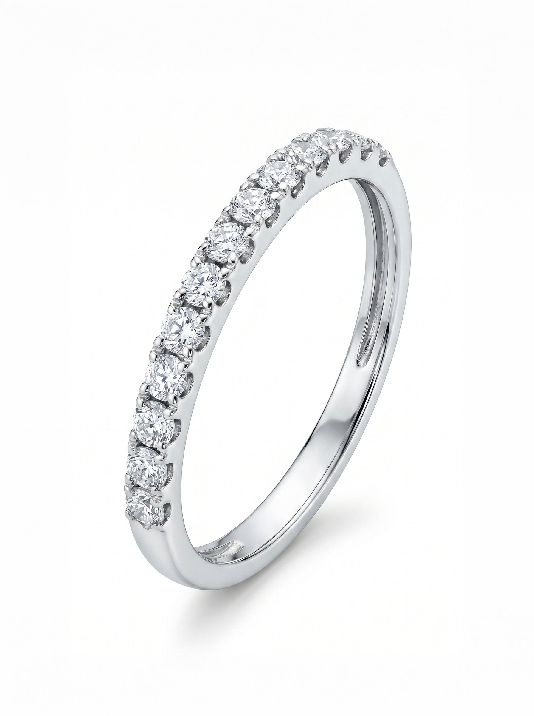 18K White Gold Diamond Ring - RA7827