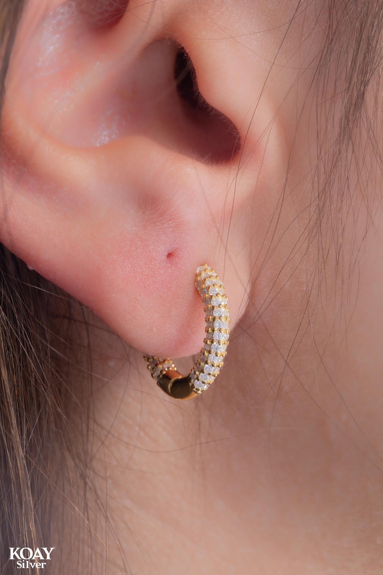 Zircons GP Hoop Earring