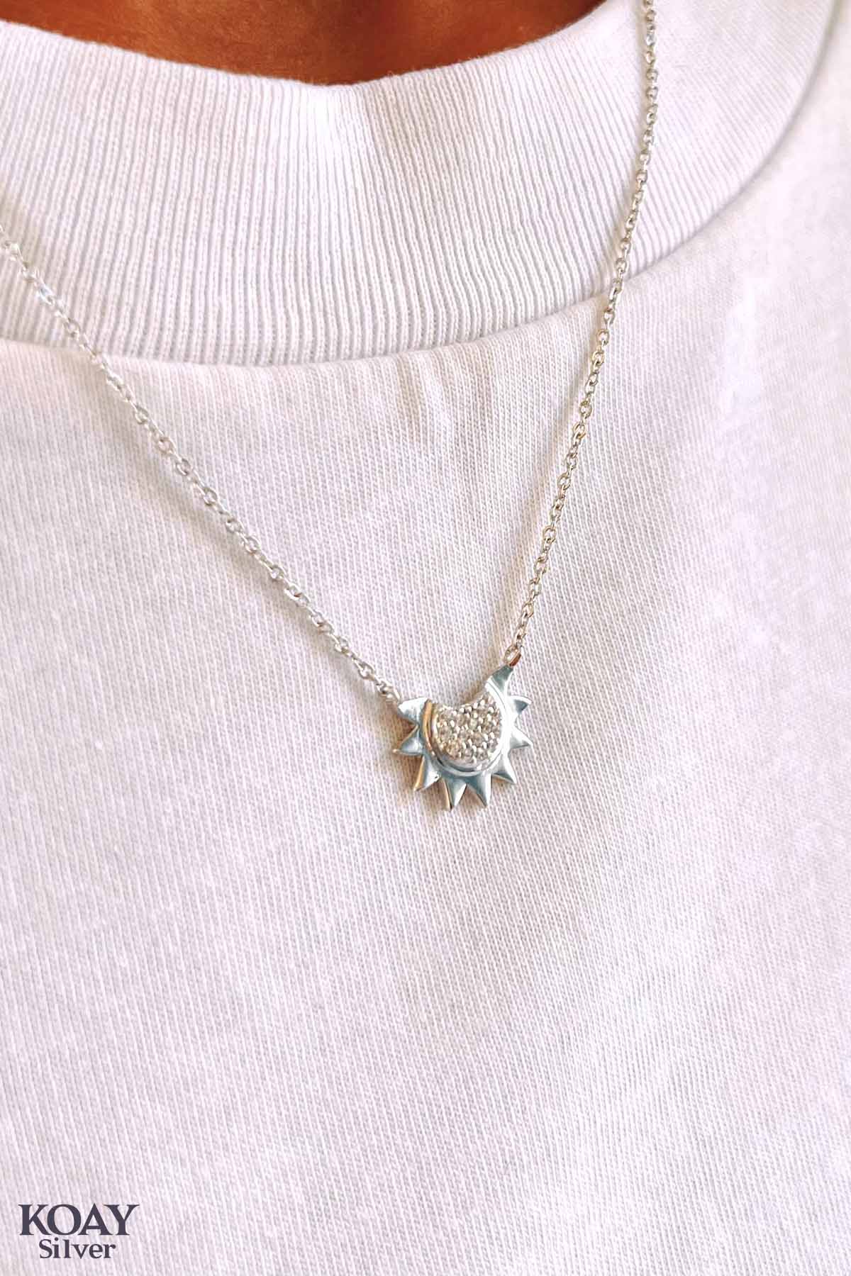 Zircon Sun Necklace (03)