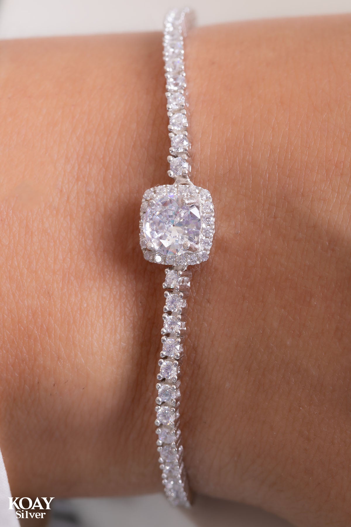 Single Square Zircon Chain Tennis Bracelet