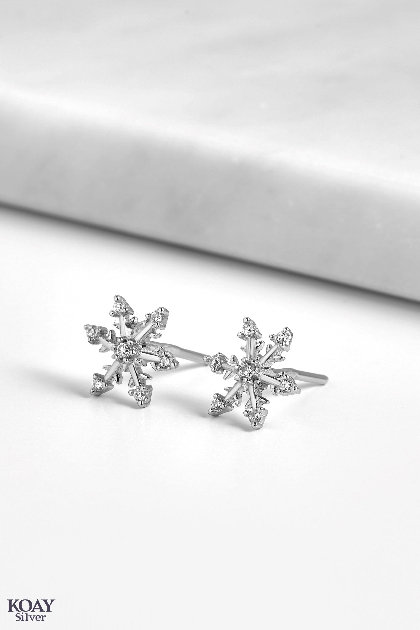 Zircon Snowflake Earring
