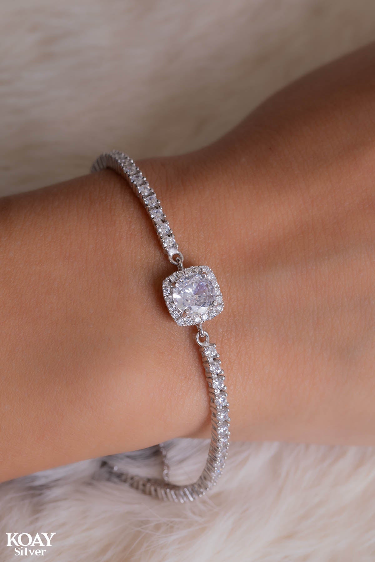 Single Square Zircon Chain Tennis Bracelet