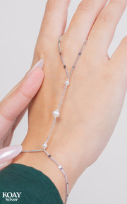 Italian Pearl Handchain