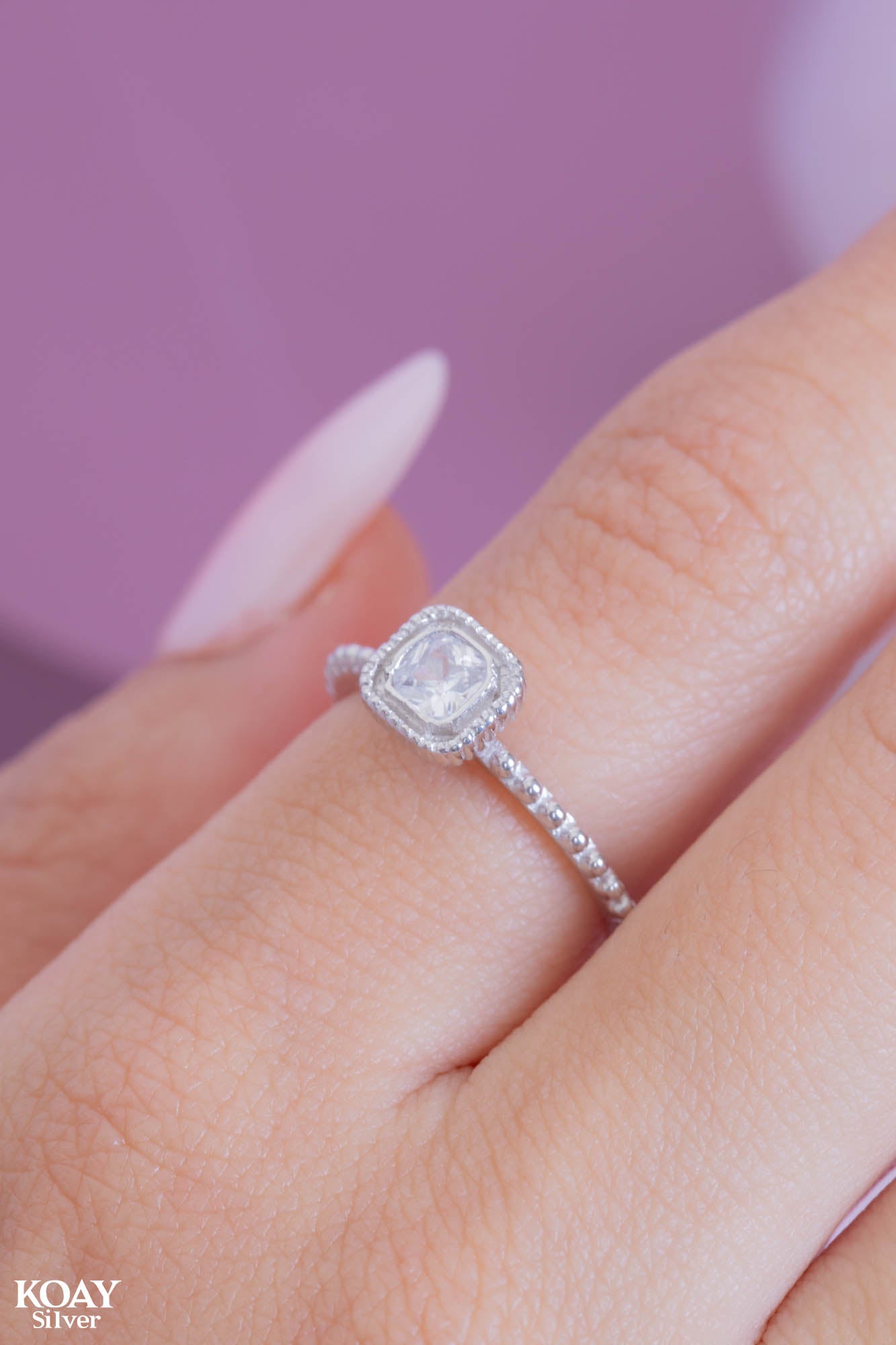 Zircon Ring (081)