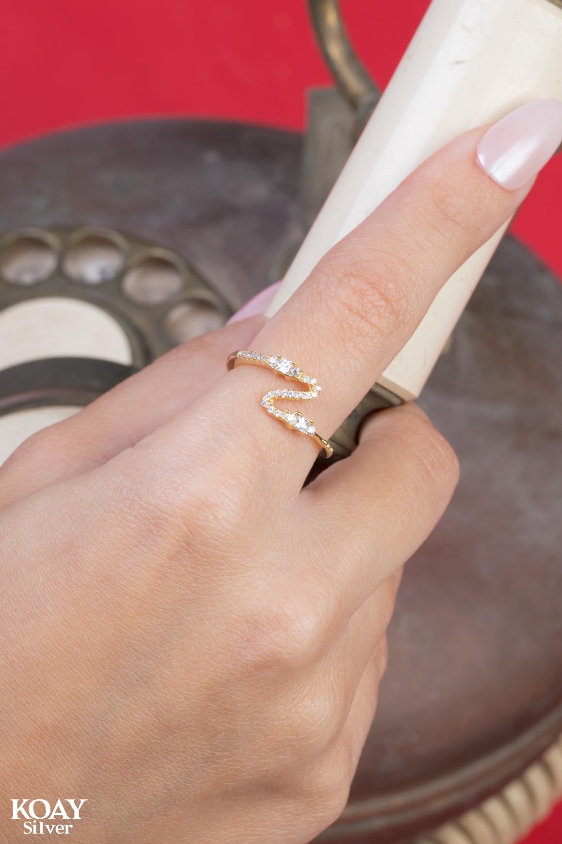 Zircon Wave Ring (056-GP)