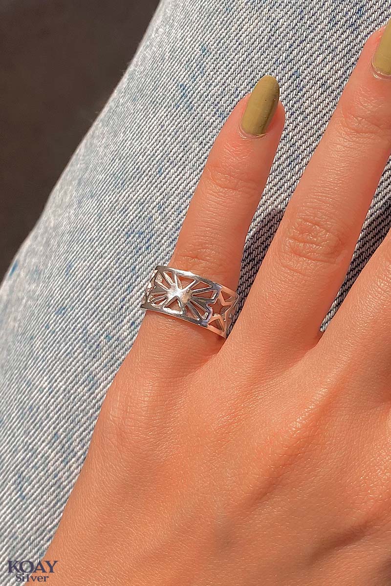 Geo Ring