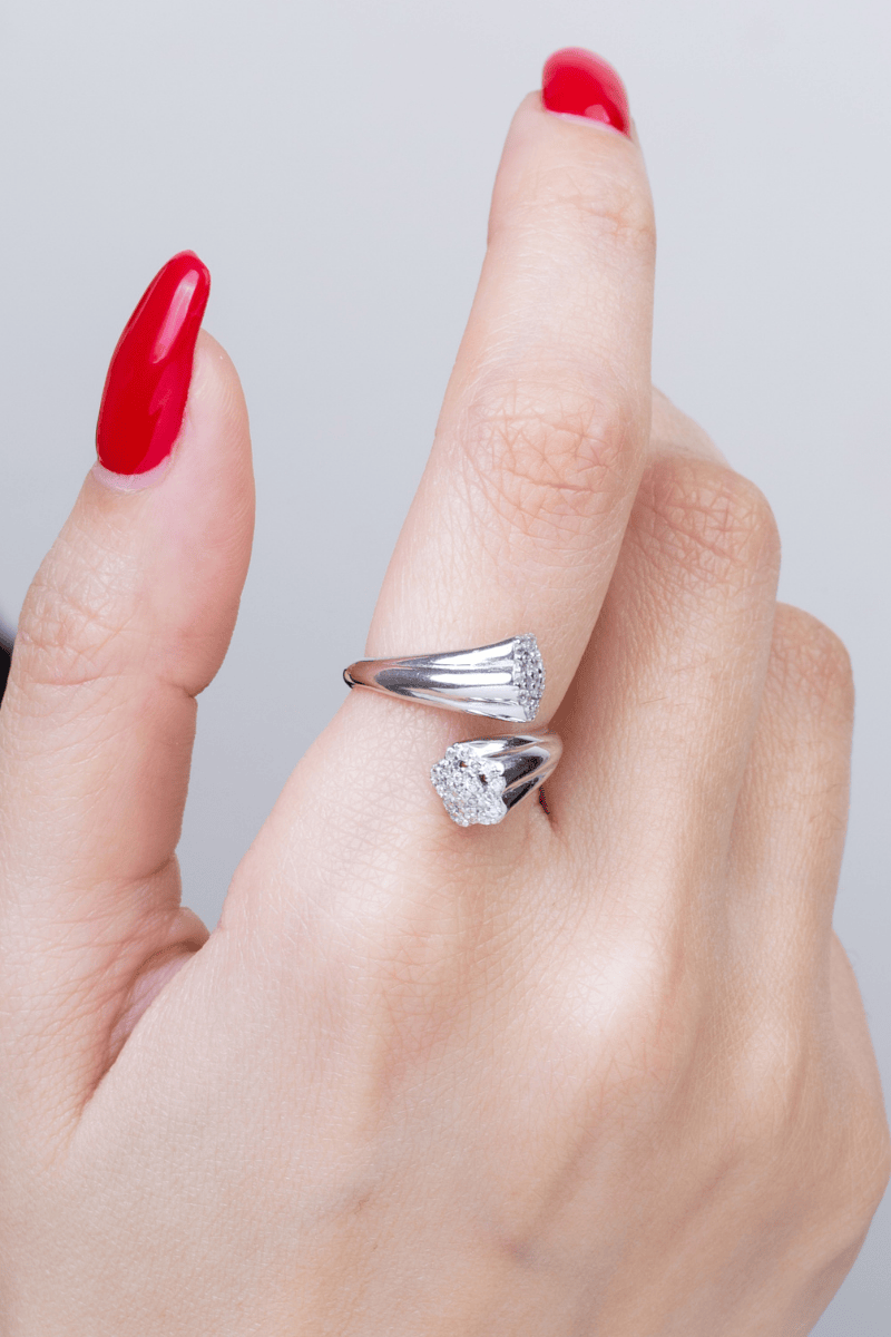 Zircon Flower (03) Ring
