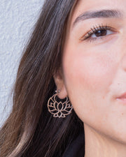 Plain lotus Earring