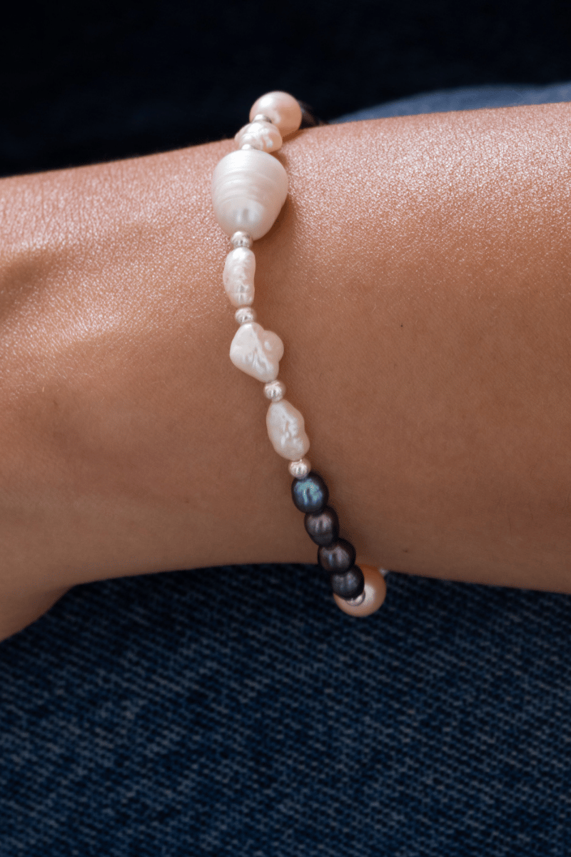 Black Pearl Bracelet