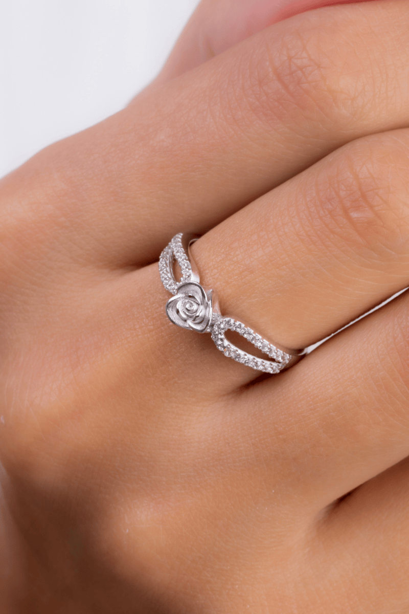 Zircon Flower (04) Ring