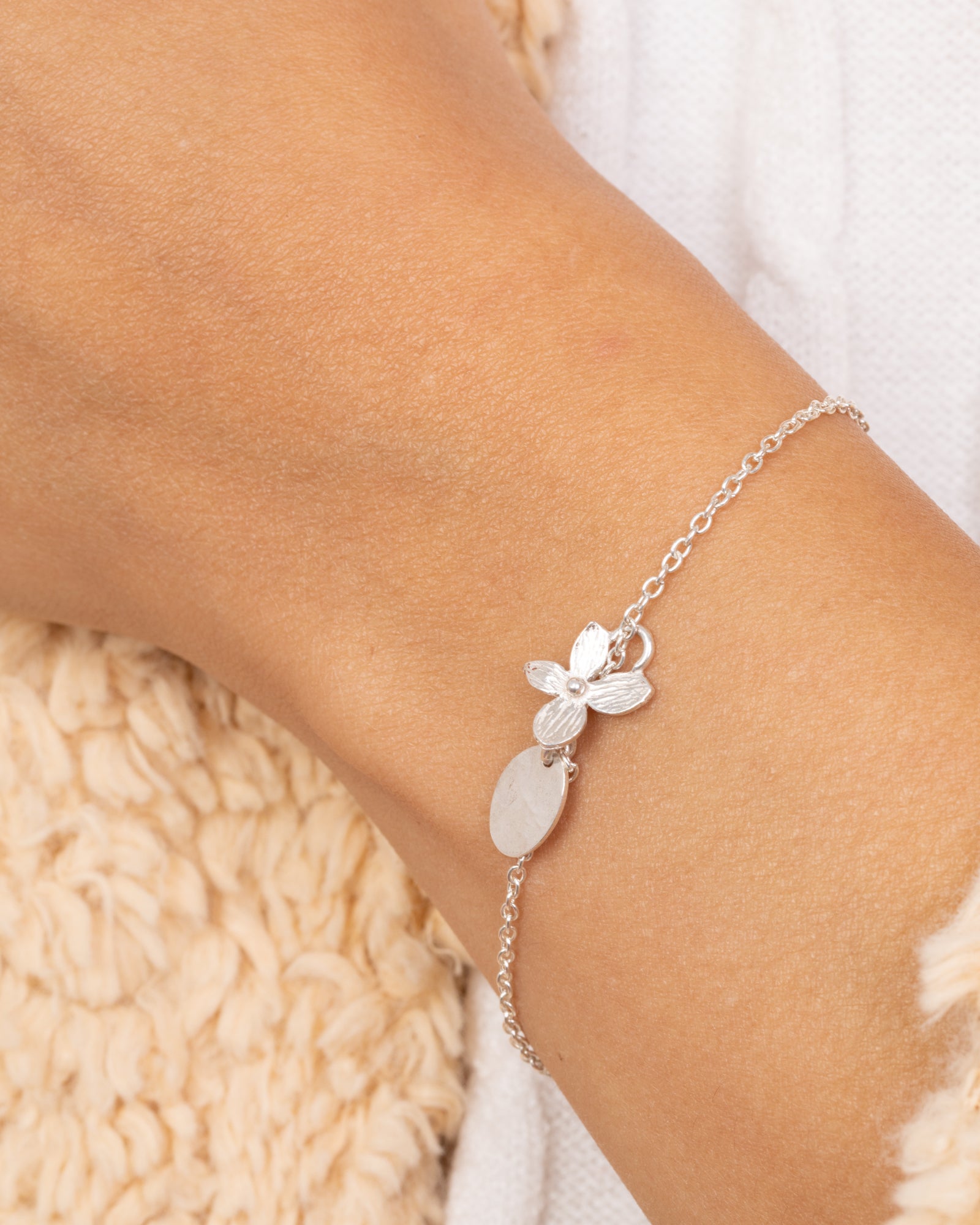 Flower & Barq Bracelet