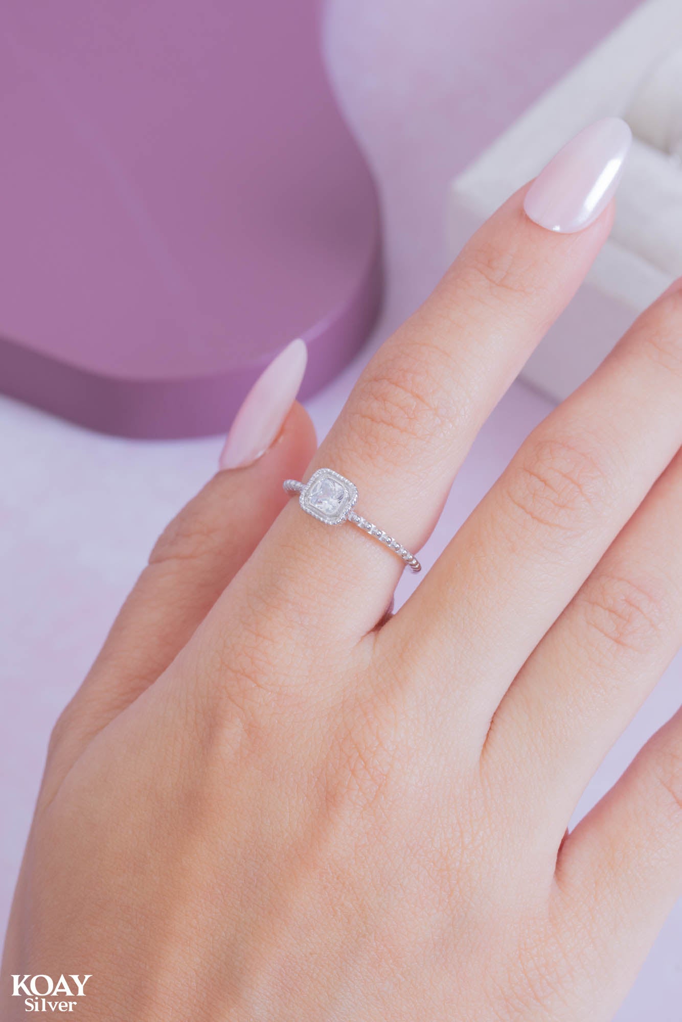 Zircon Ring (081)