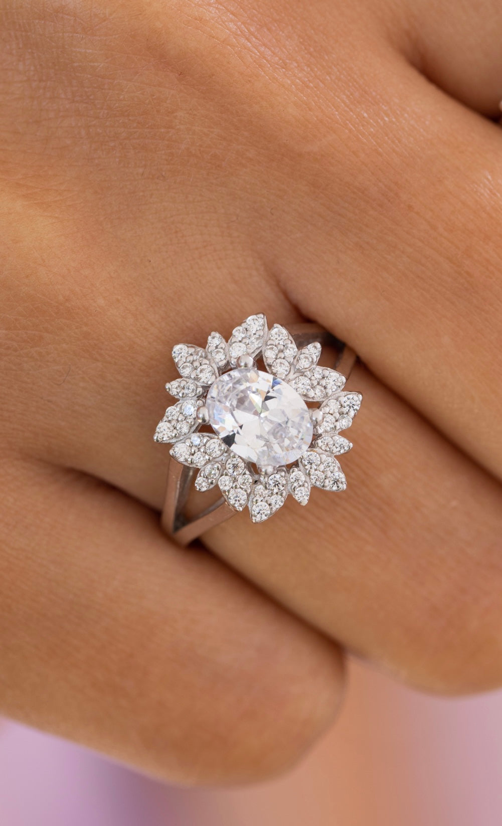 Zircon Flower (010) Ring