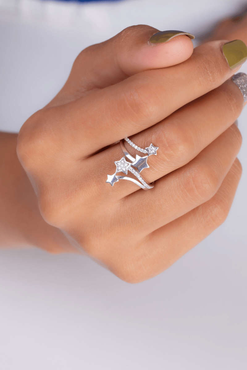 Zircon Star (01) Ring