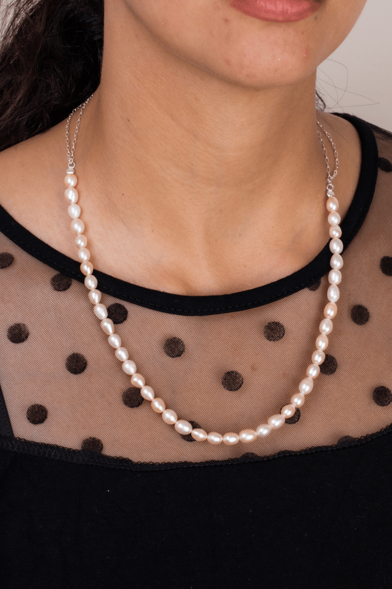 rose pearl necklace