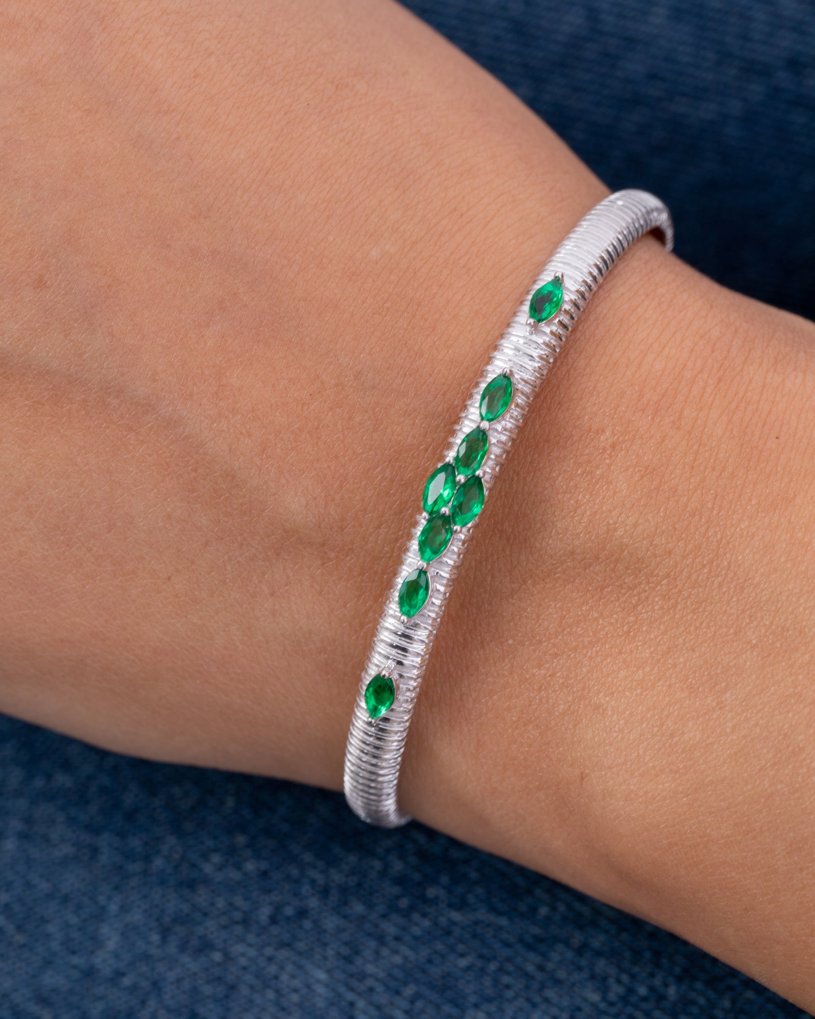 Zircon Oval Green Bangle