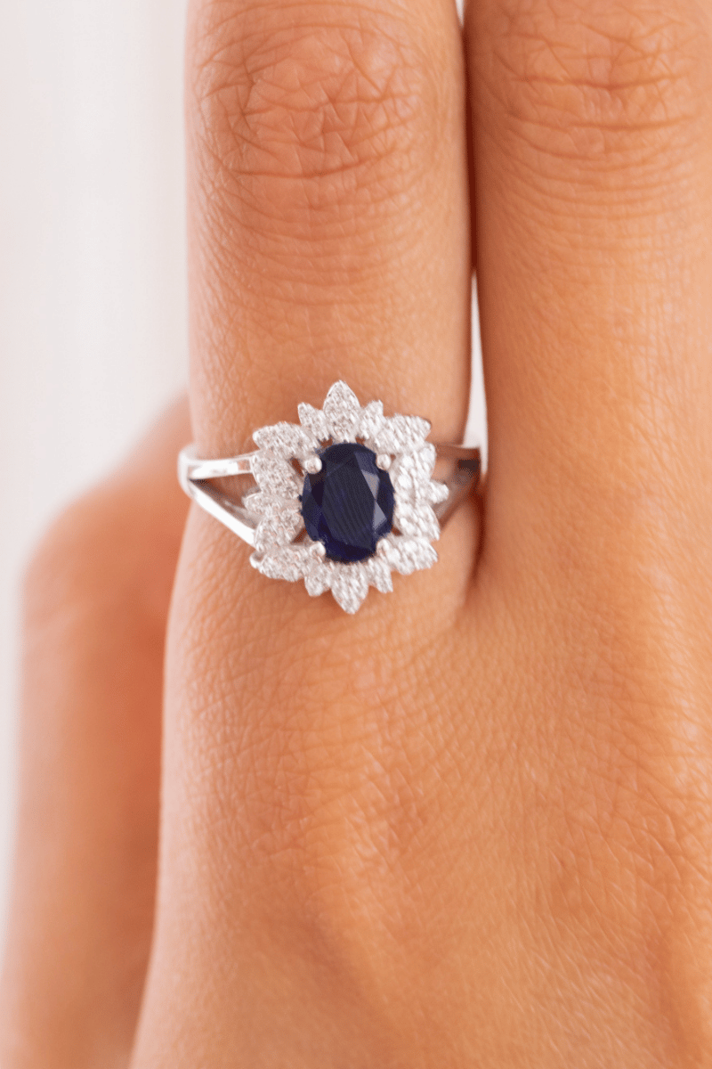 Zircon Blue Flower (010) Ring