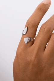 Zircon (0153)  Ring