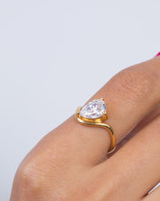 Zircon Oval (011) Gold Plated Ring