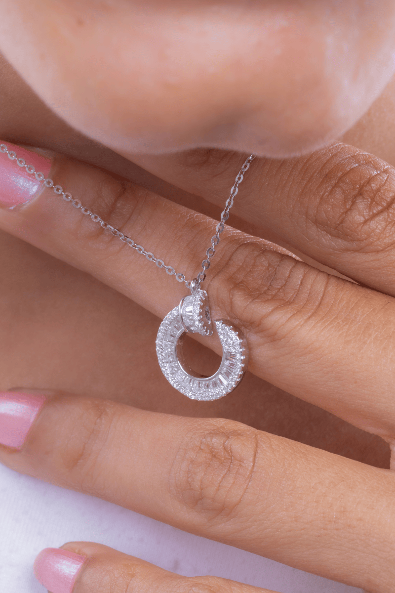 Zircon Circle Pin (01) Necklace