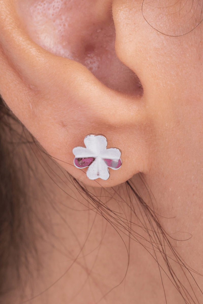 Plain Flower (01) Earring