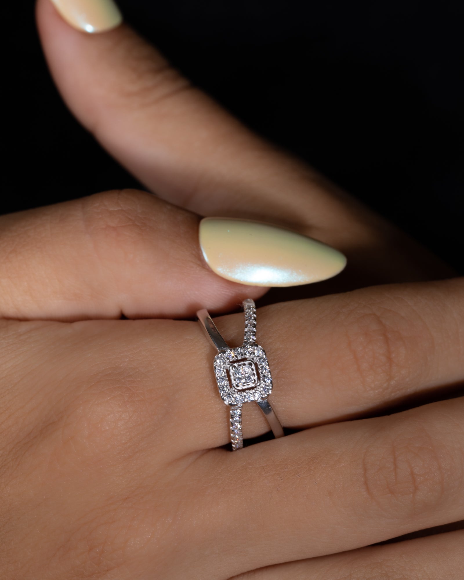 Square Zircon Double Layer R
