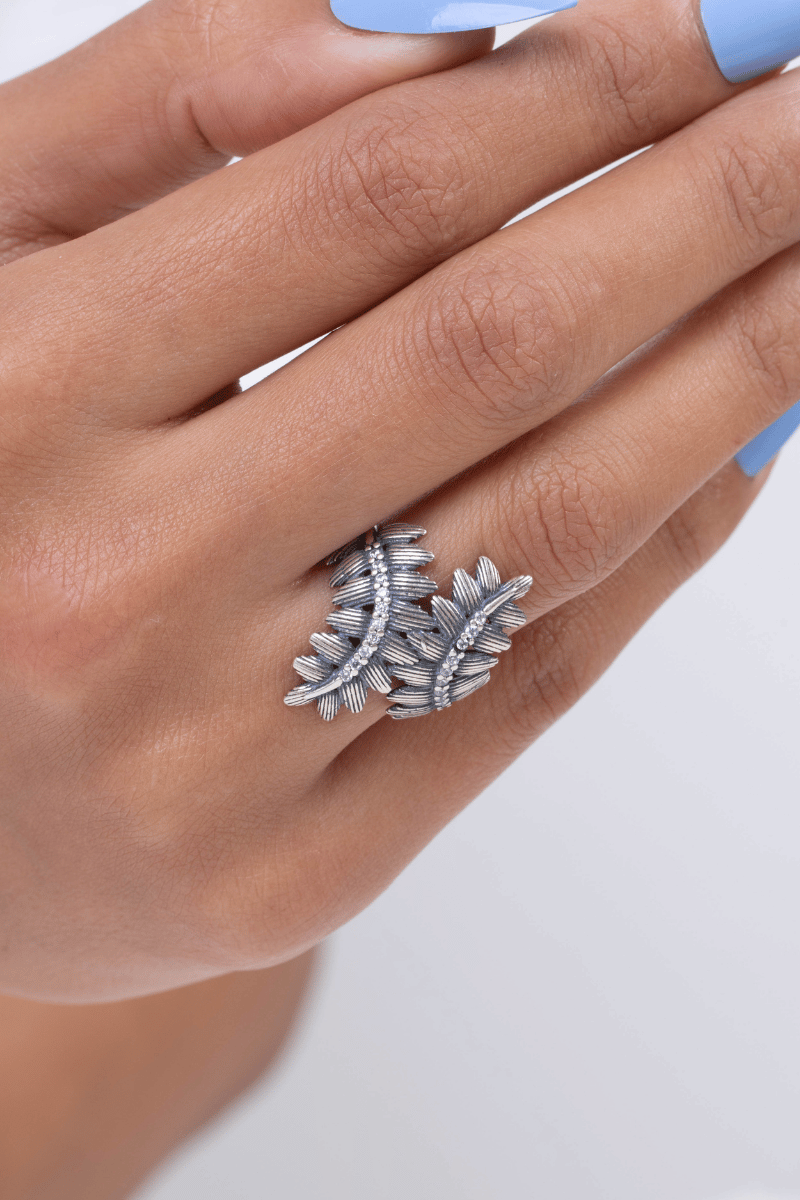Zircon Double Leaf (06) Ring