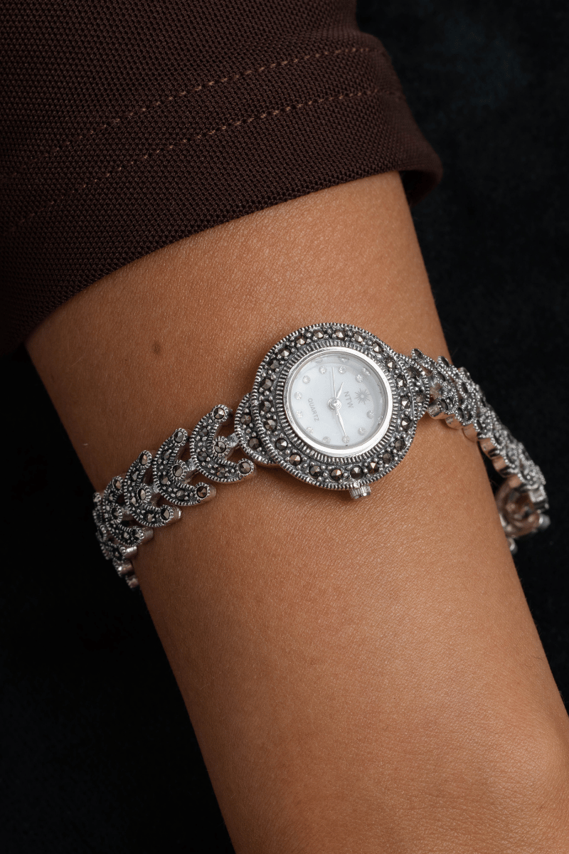 Vintage Marcasite Circle Watch