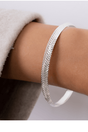 Hammered (02) Bangle