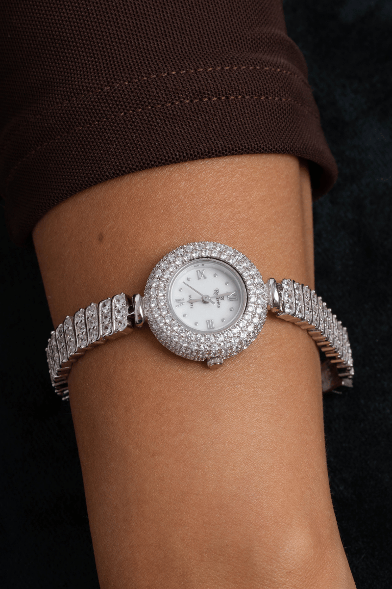 Zircon Circle Watch