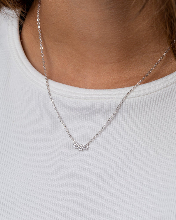 Zircon Flower (01) Necklace