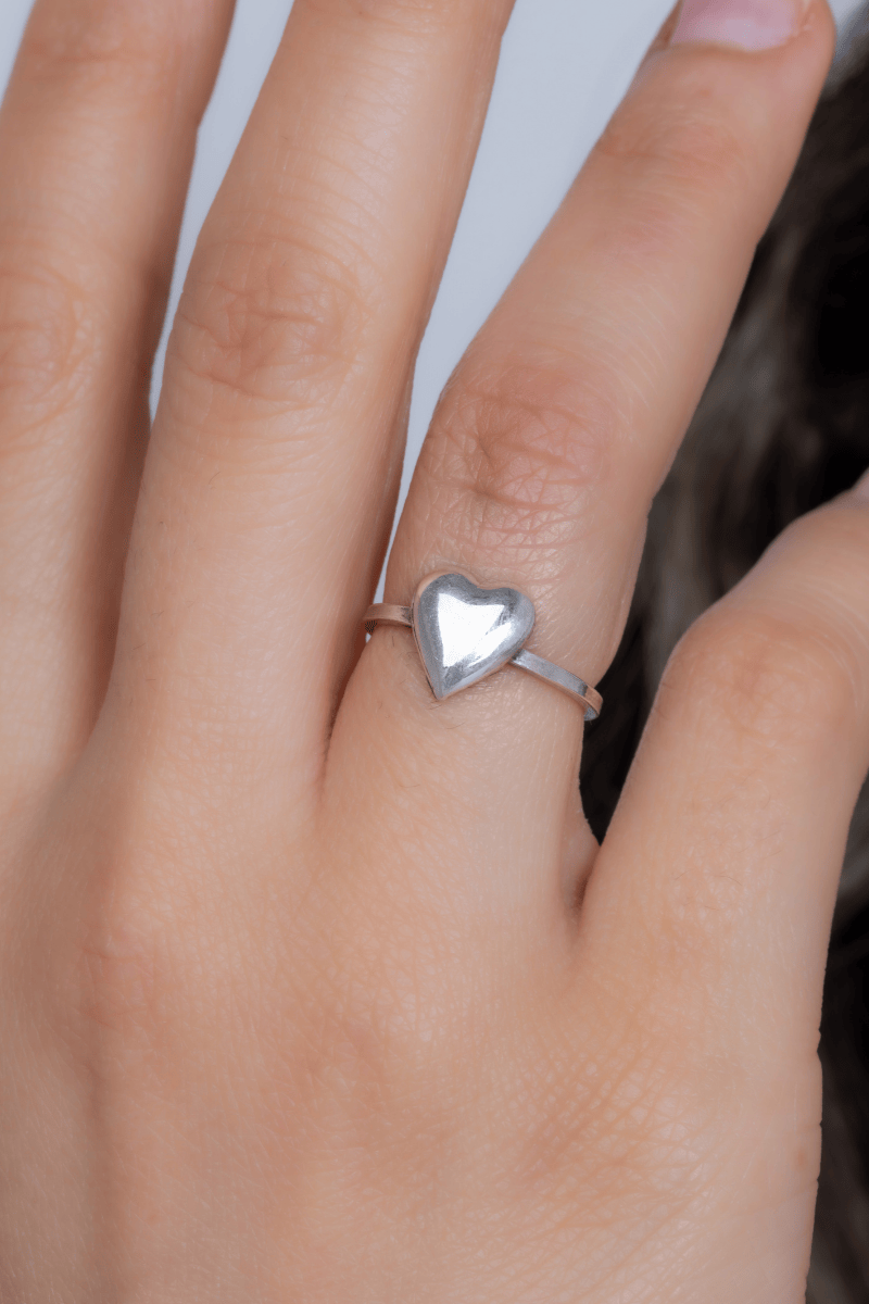 Plain Heart (03) Ring