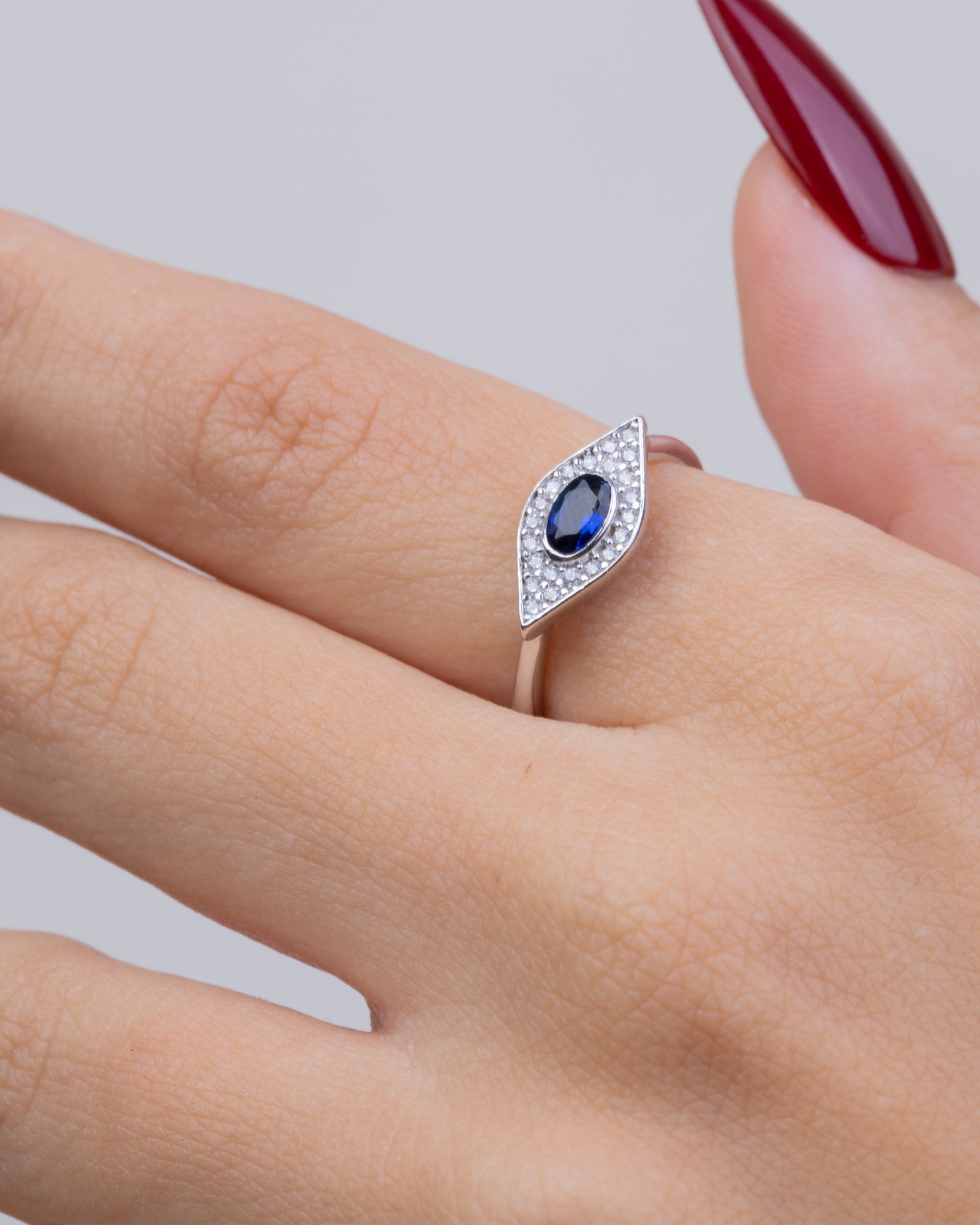 Zircon Blue Eye (06) Ring