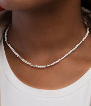 Silver Balls and Ts Necklace 01