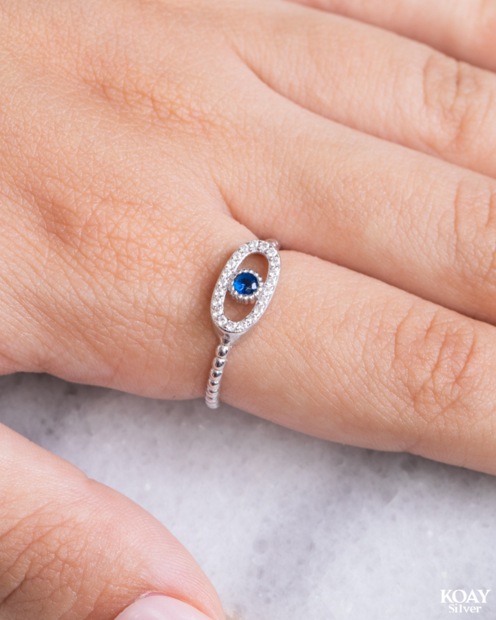 Zircon (0112) Blue Ring