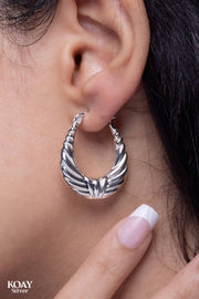 Bulky Wavy (01) Earring