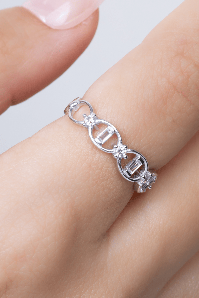 Zircon (0129) Ring
