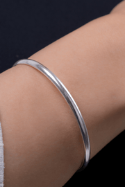 Bangle (024)